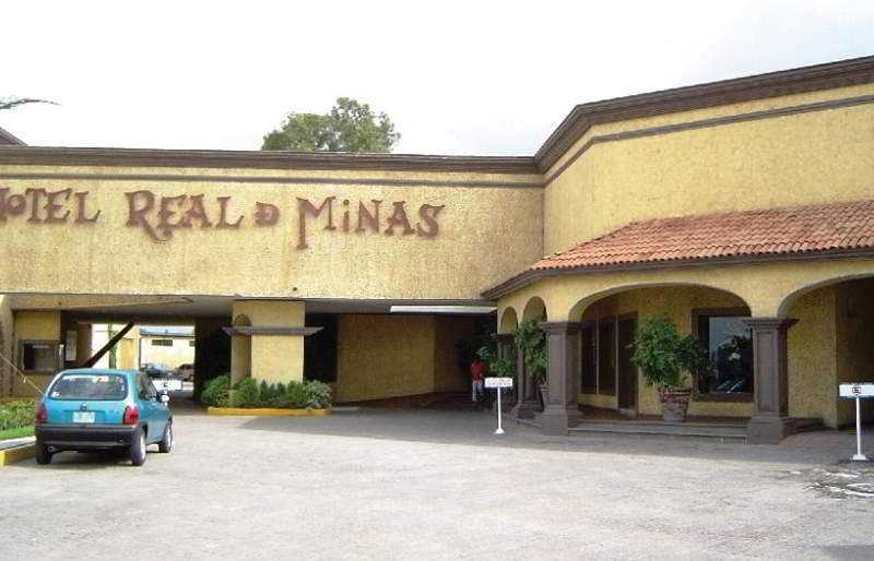 Отель Real De Minas Сан-Луис-Потоси Экстерьер фото
